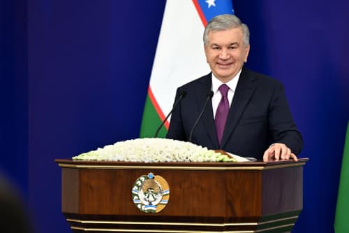 President meets with national football team