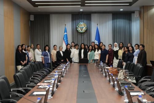 Ministry Discusses Measures to Expand Women's Participation in the IT Sector