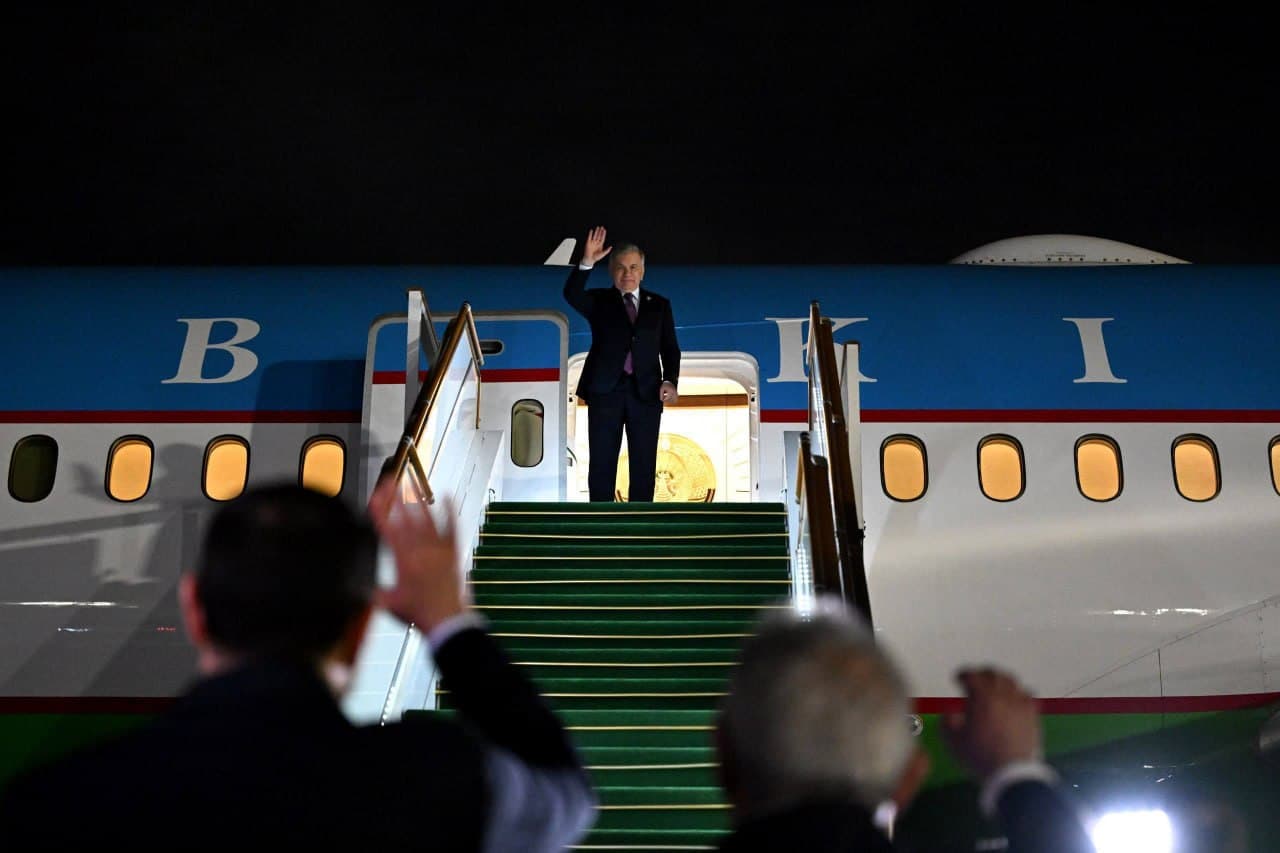 Oʻzbekiston Prezidenti Ozarbayjonga amaliy tashrifini yakunladi