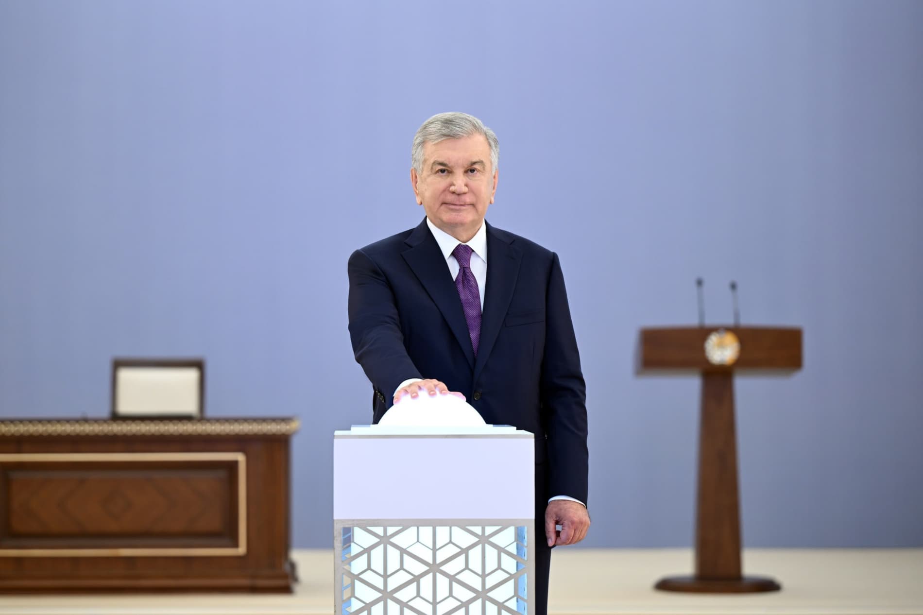 Президент нашей страны ознакомился с деятельностью «Cyber University» и дал старт строительству Центра технологий будущего