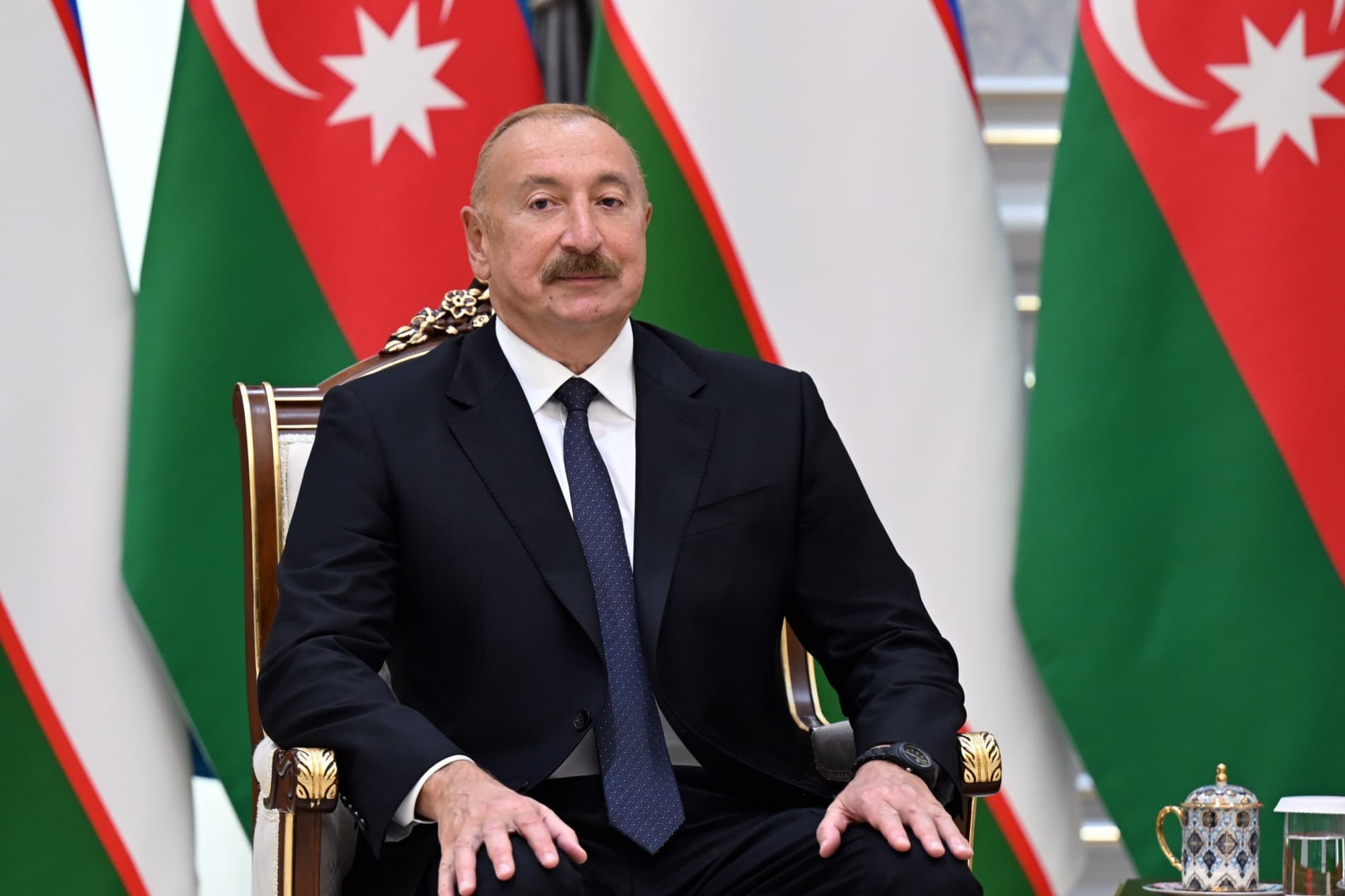 President of Azerbaijan accorded official welcome