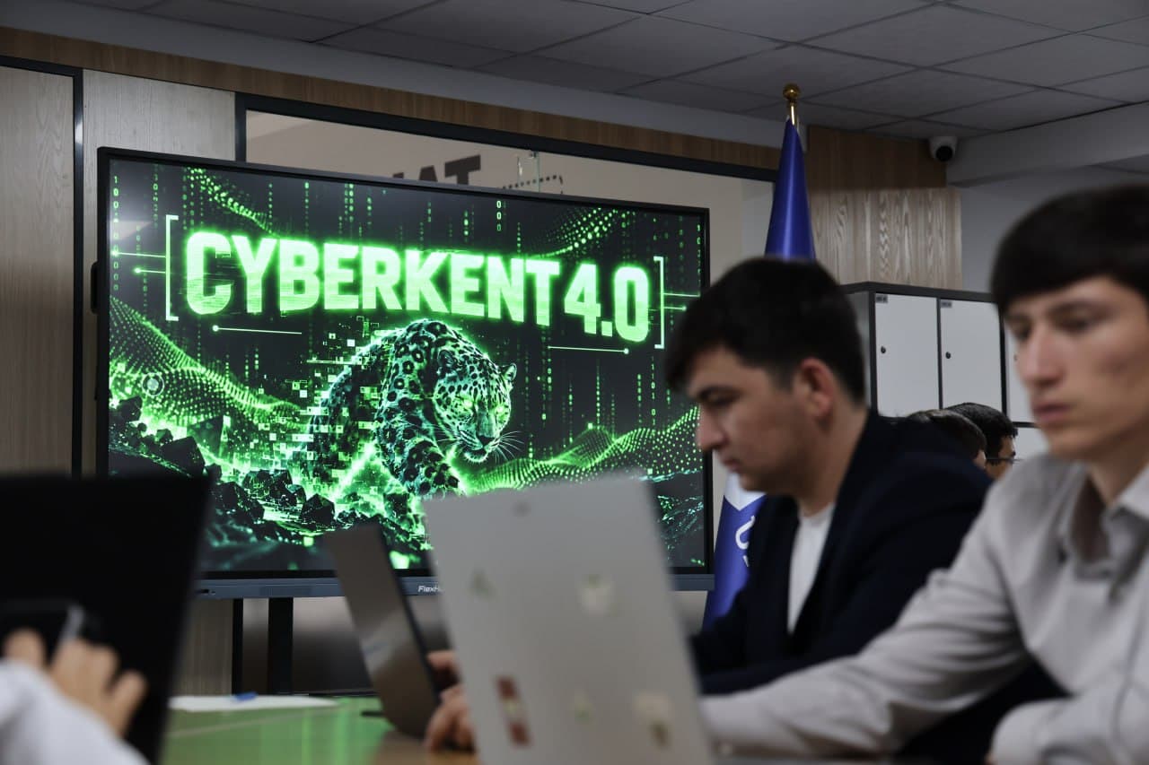 Cyber University vakillari “Cyberkent 4.0” musobaqasida yuqori natijalarni qayd etdi