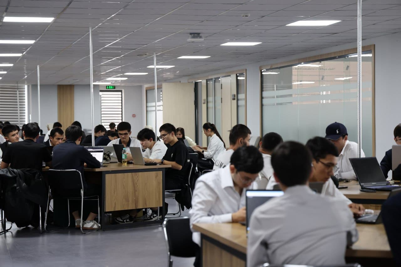 Cyber University vakillari “Cyberkent 4.0” musobaqasida yuqori natijalarni qayd etdi